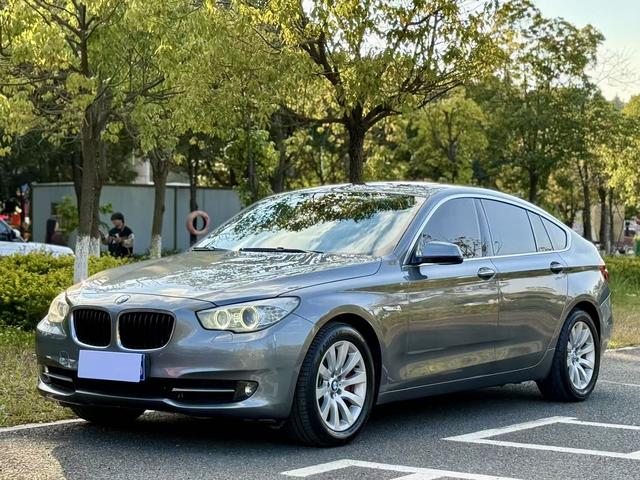 BMW 5 Series GT 2011 #2 BMW 5 Series GT 2011 immagine di auto #2