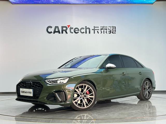 Audi S4 2023 car image #2