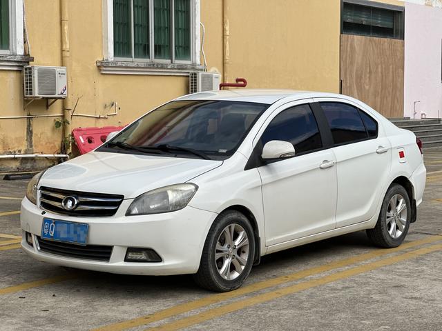 Great Wall C30 2012 imagem de carro #2