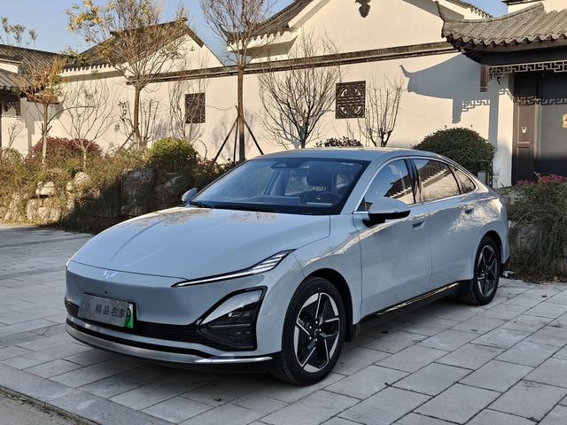 五菱汽车 五菱星光 2025 #2 五菱汽车 五菱星光 2025 汽车图片 #2