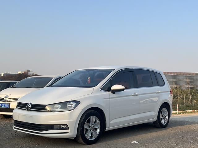 Volkswagen Touran 2016 #2 Volkswagen Touran 2016 car image #2