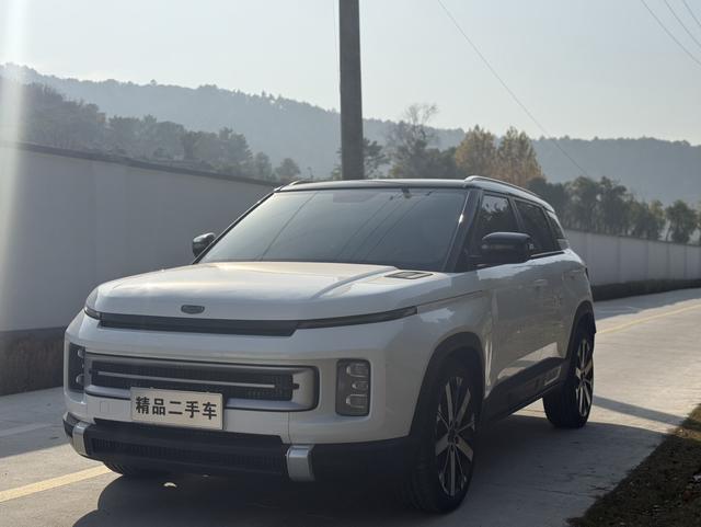 GEELY ICON 2022 #2 GEELY ICON 2022 car image #2