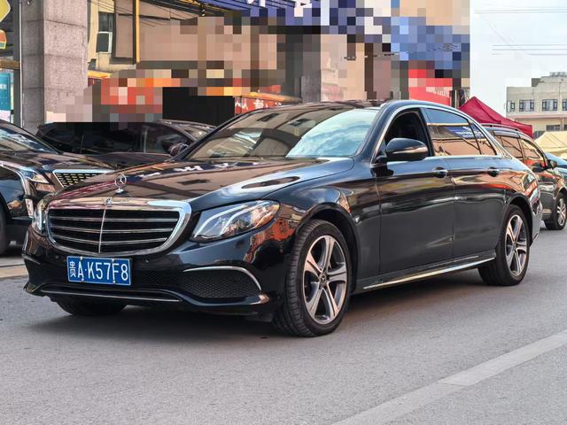 Mercedes-Benz E Class 2018 car image #2