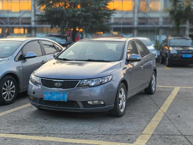 Kia Forte 2009 imagen de coche #2