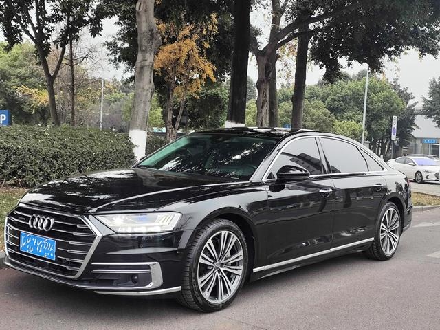 Audi A8 2020 car image #2