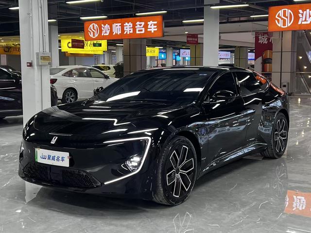 Avatr 2025 car image #2