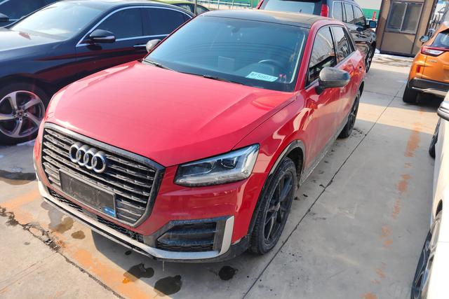 Audi Q2L 2020 car image #2
