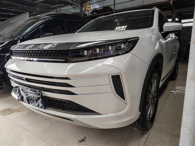 Exceed Chasing Wind 2023 #2 Exceed Chasing Wind 2023 car image #2