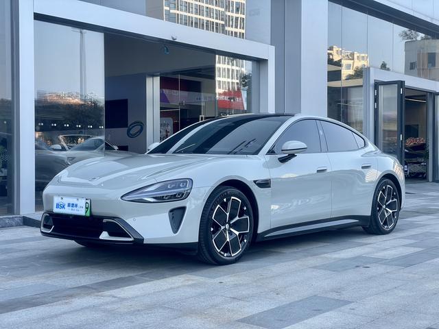 MI 2025 car image #2