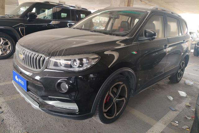 SWM斯威汽车 SWM斯威X7 2017 #2 SWM斯威汽车 SWM斯威X7 2017 汽车图片 #2