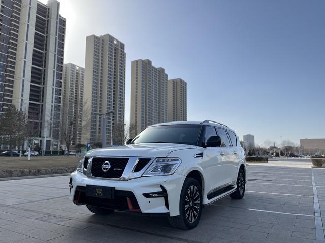 Nissan 2017 car image #2