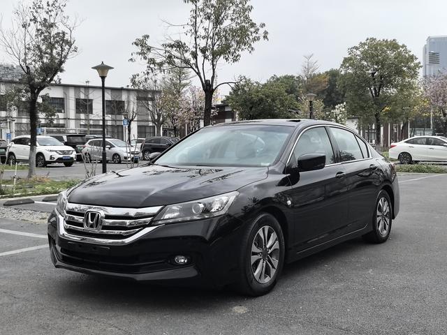 Honda Accord 2015 image de voiture #2