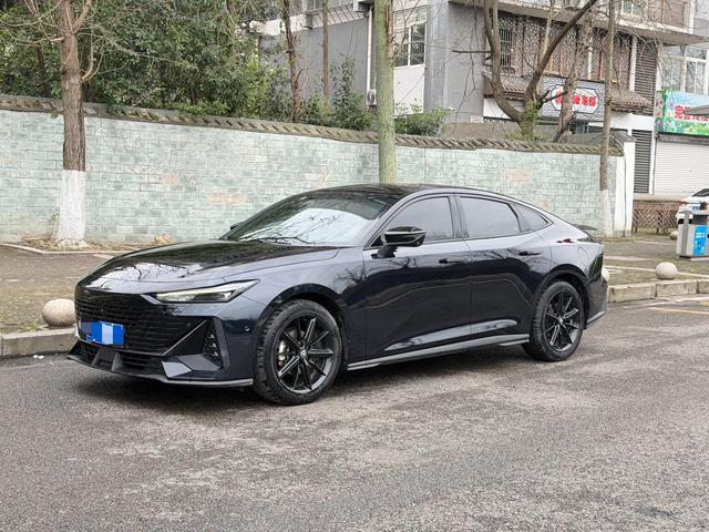 Changan UNI-V 2022 immagine di auto #2