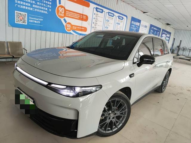 零跑汽车 零跑C10 2024 汽车图片 #2