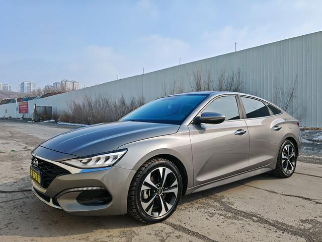 Hyundai Lafesta 2021 car image #2