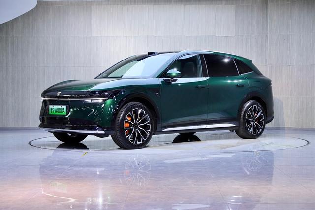 极氪 极氪7X 2024 汽车图片 #2