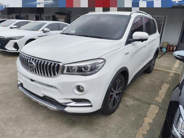 SWM X7 2022 image de voiture #2