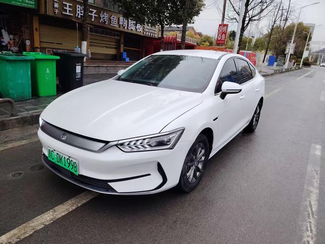 BYD Qin Plus 2022 imagem de carro #2