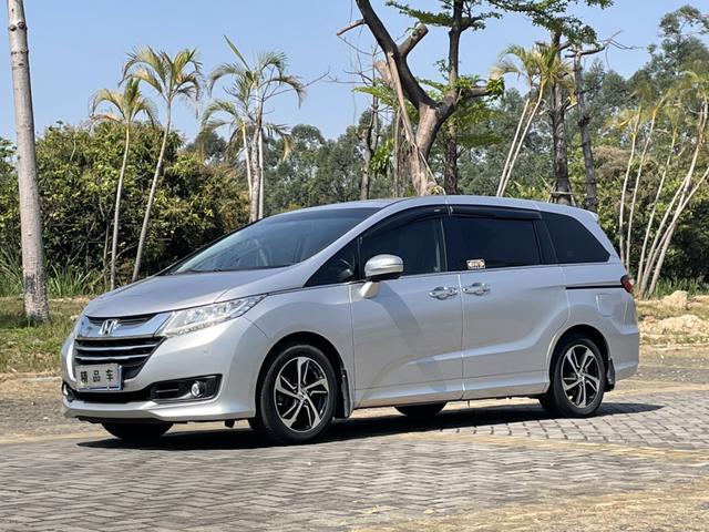 Honda ODYSSEY 2015 car image #2