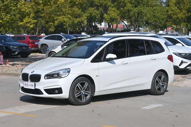 BMW 2 Series Gran Tourer 2016 car image #2