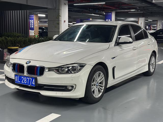 BMW 3 Series 2018 car image #2