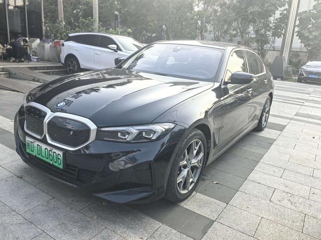 BMW i3 2023 imagem de carro #2