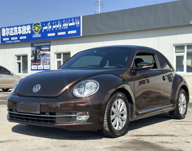 Volkswagen Beetle 2012 изображение автомобиля #2