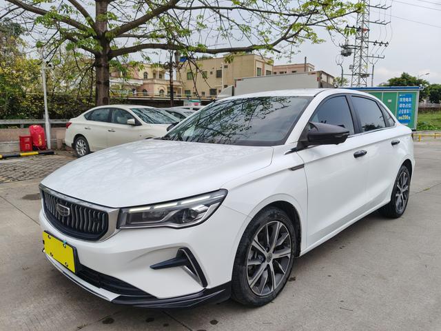 GEELY Emgrand 2022 car image #2