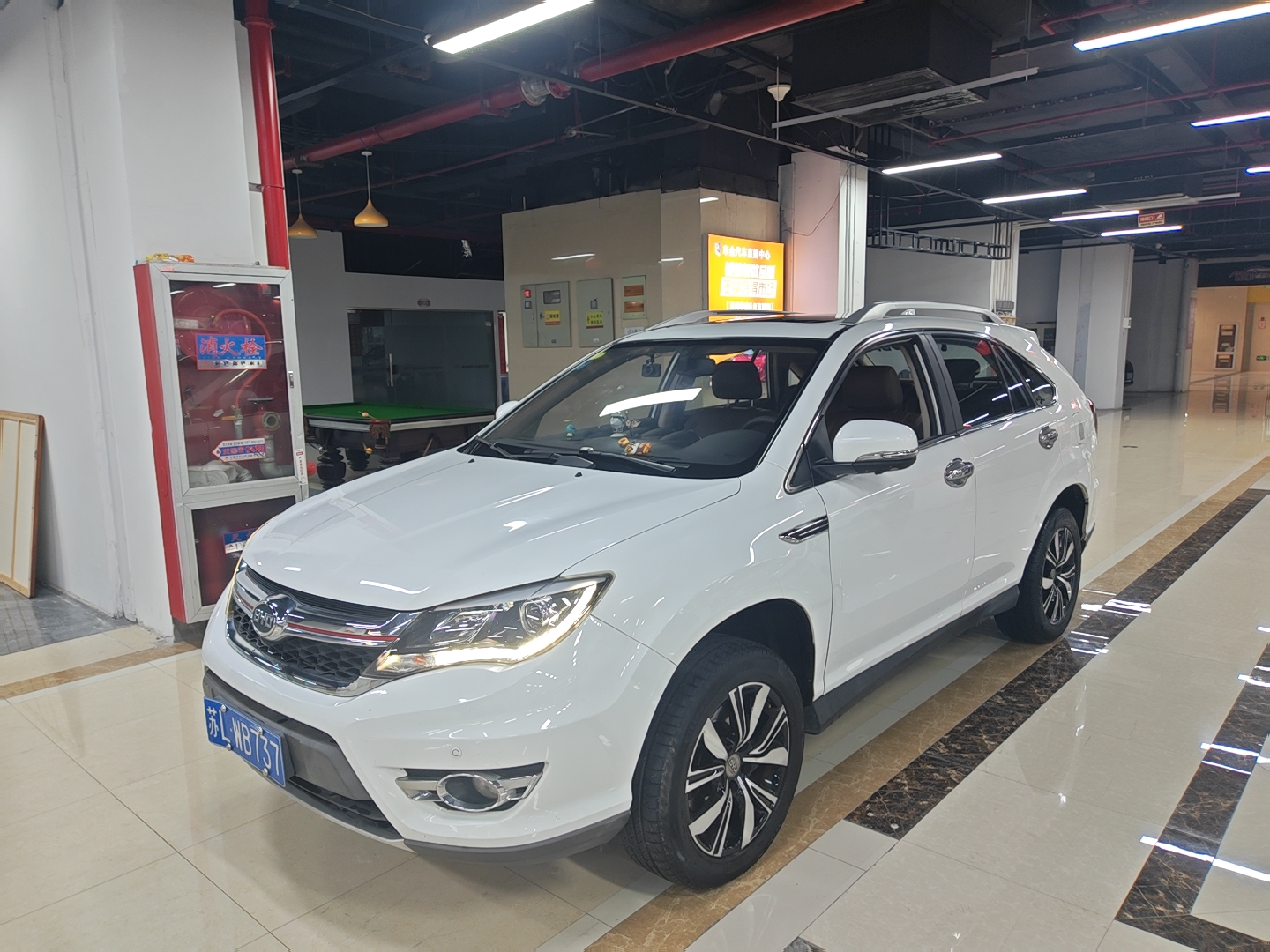 BYD S7 2017 car image #2
