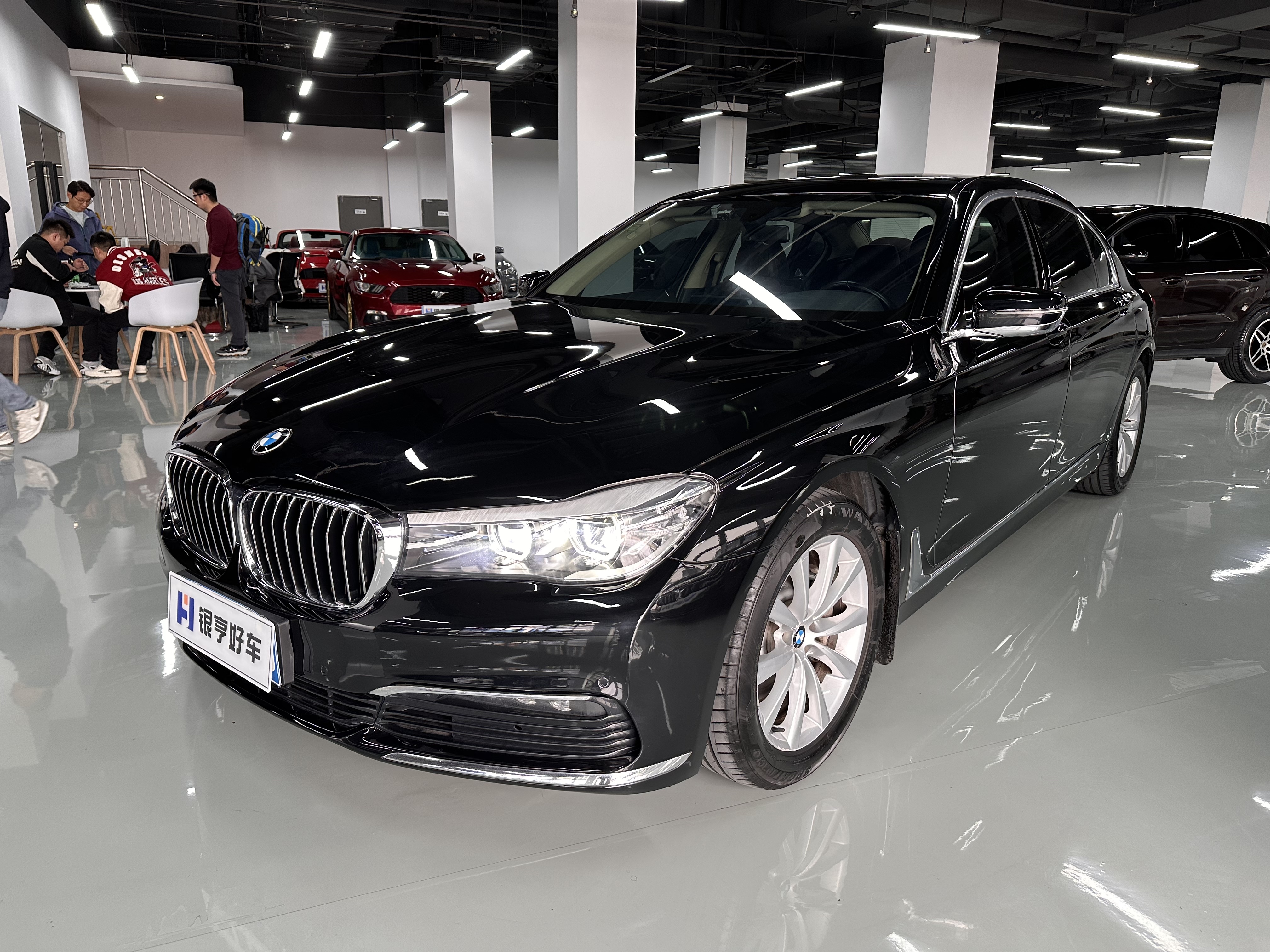 BMW 7 Series 2017 #2 BMW 7 Series 2017 car image #2