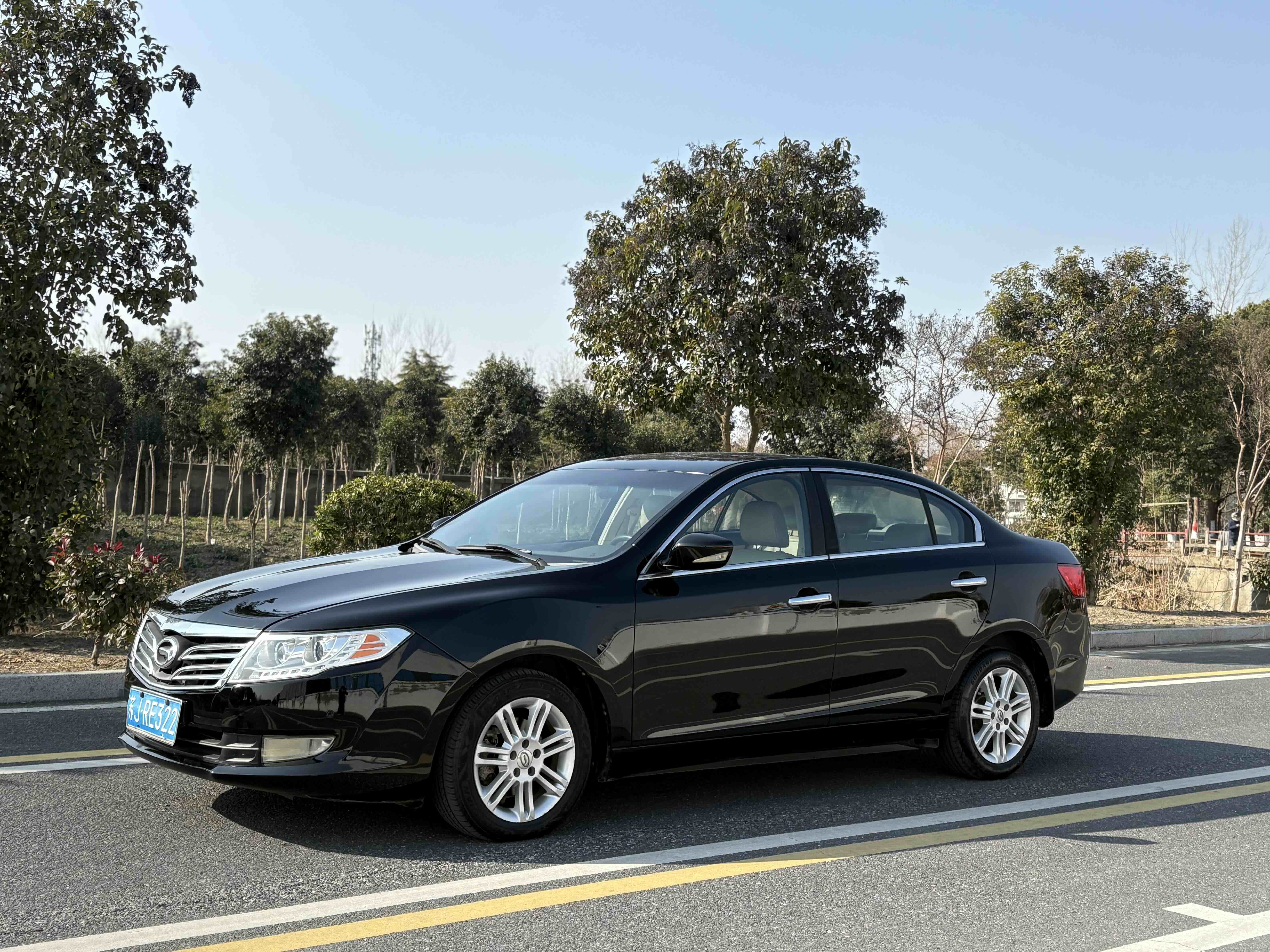GAC Trumpchi GA5 2012 car image #2