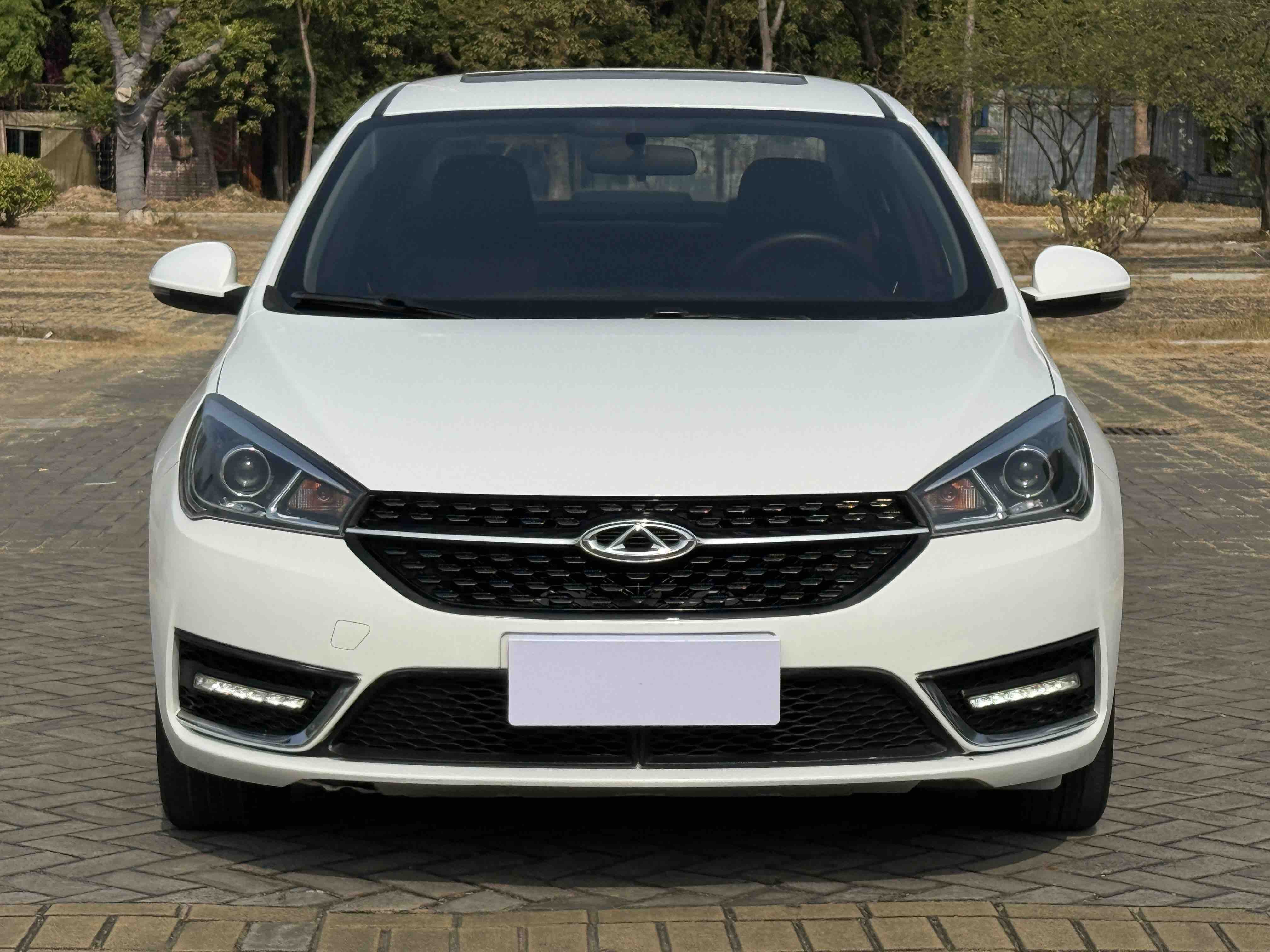 Chery Arrizo 5 2016 car image #2