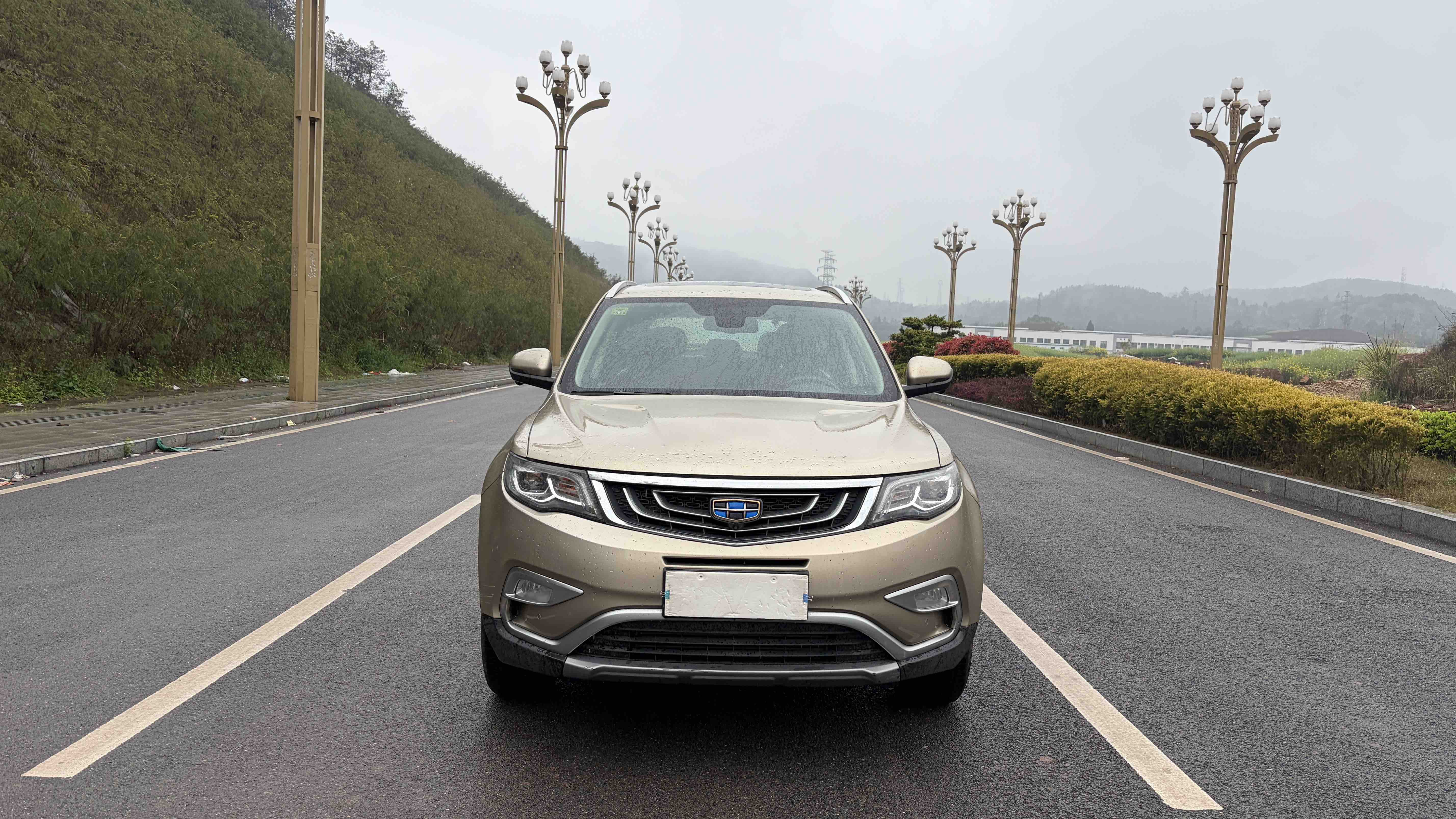 GEELY Boyue 2017 immagine di auto #2