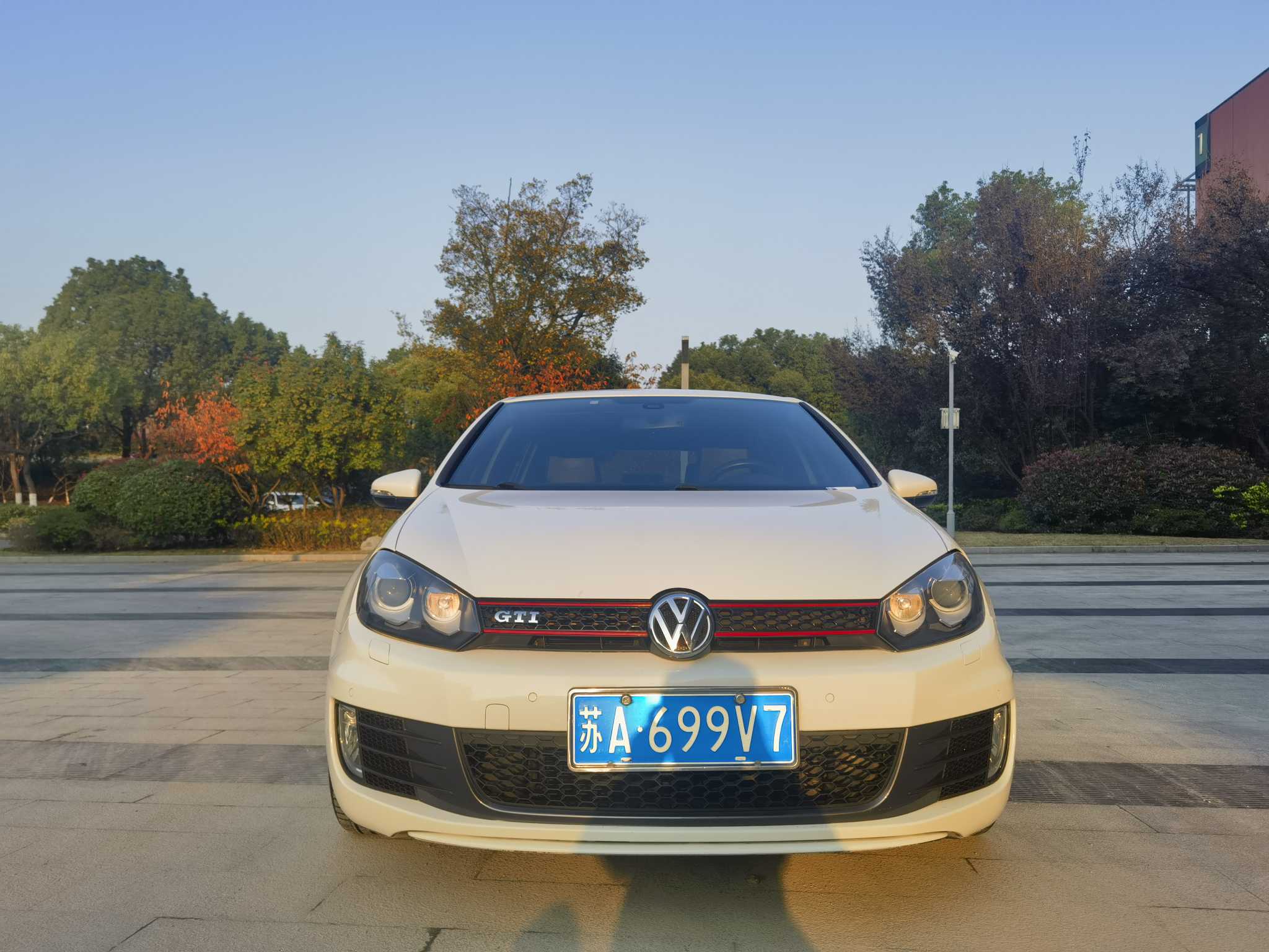 Volkswagen GolfGTI 2011 #2 Volkswagen GolfGTI 2011 car image #2