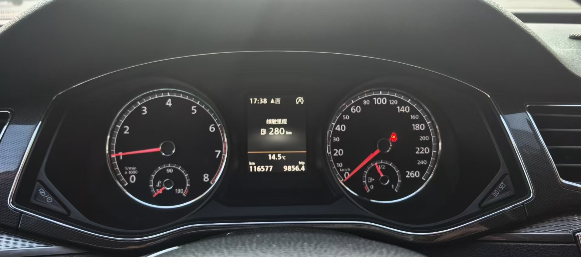 Volkswagen Passat 2016 car image #2