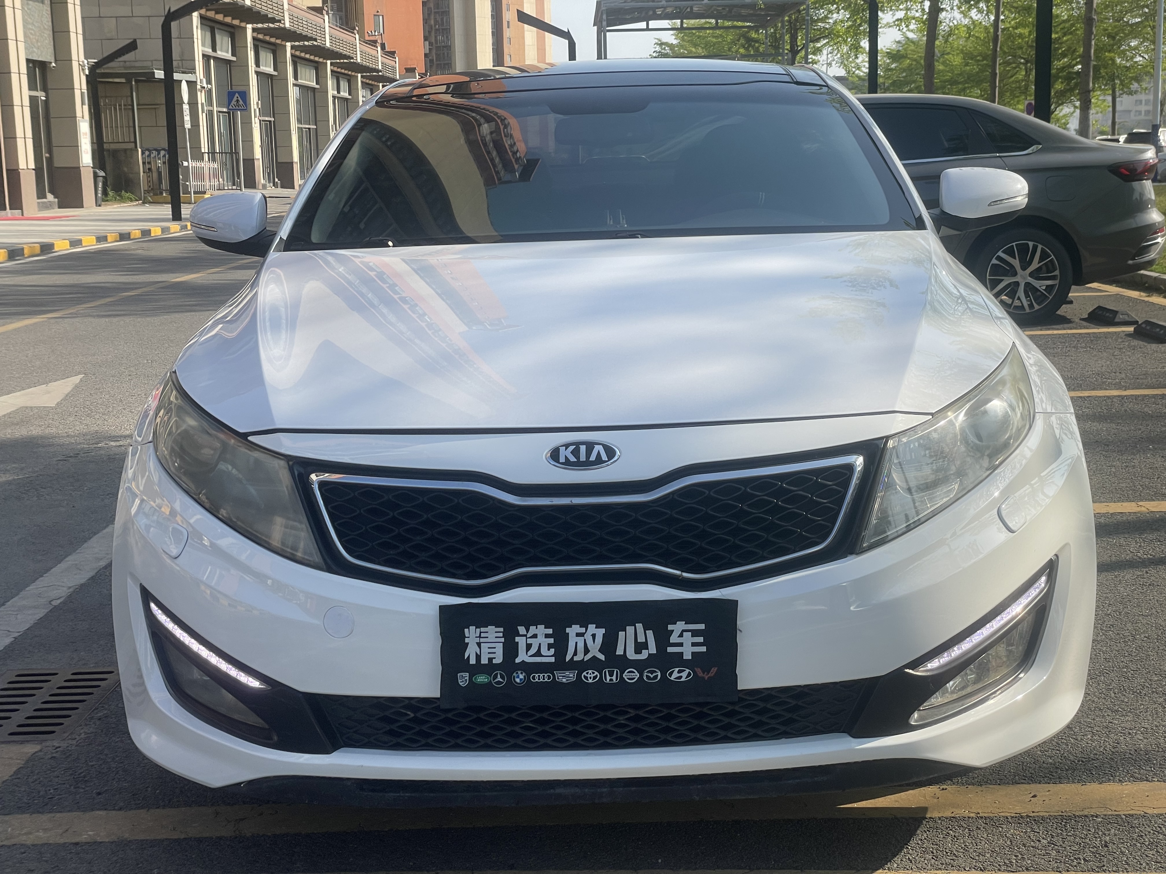 起亚 起亚K5 2012 汽车图片 #2