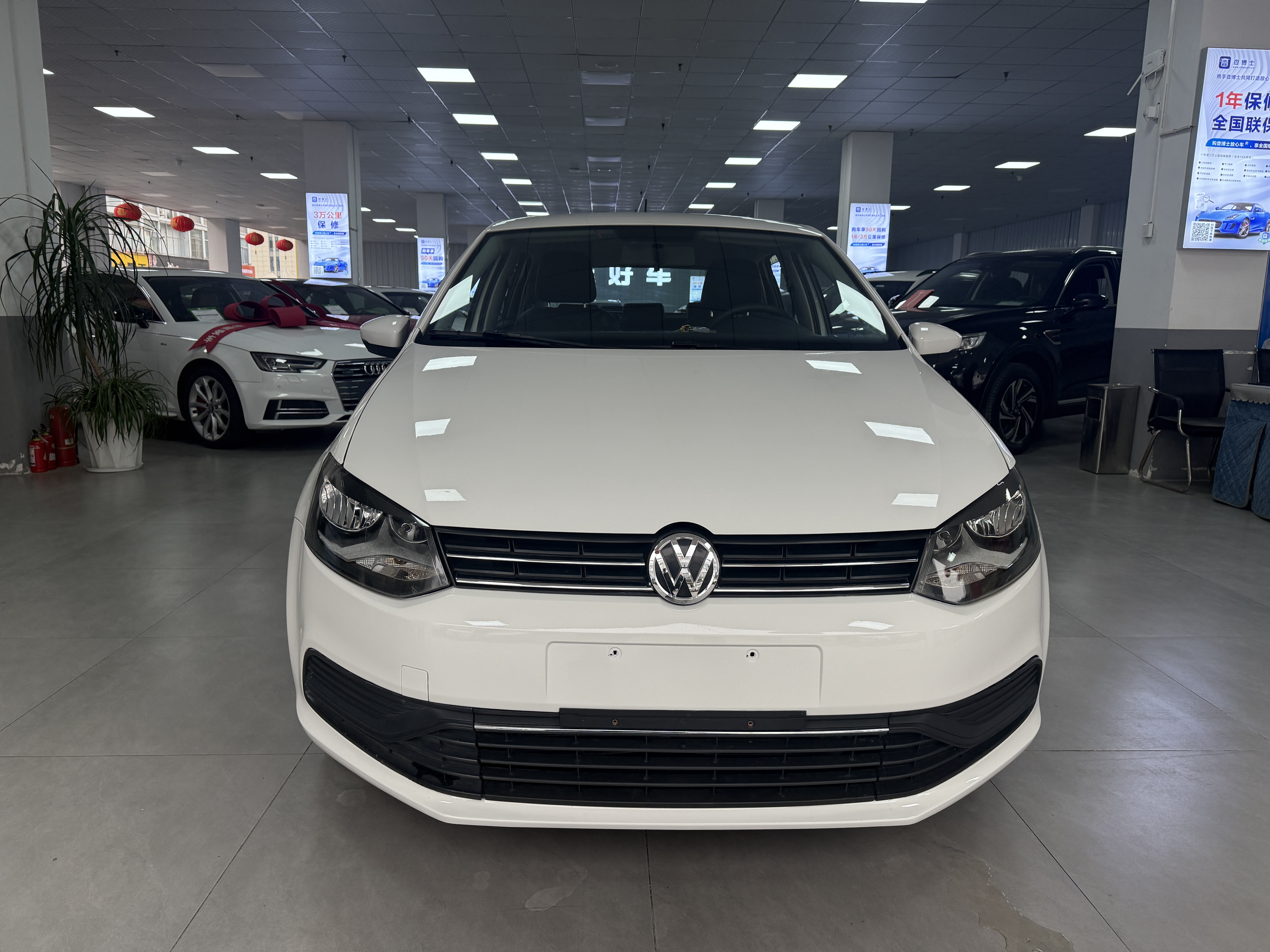 Polo 2018 car image #2