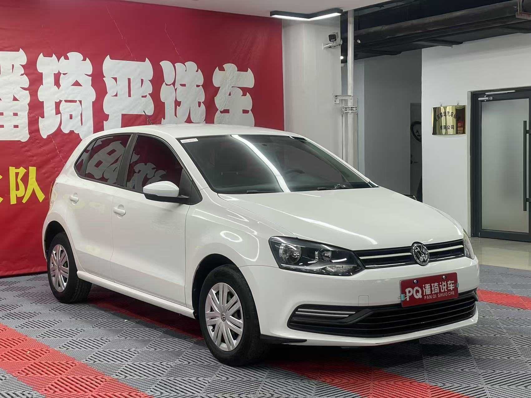 Polo 2017 #2 Polo 2017 car image #2