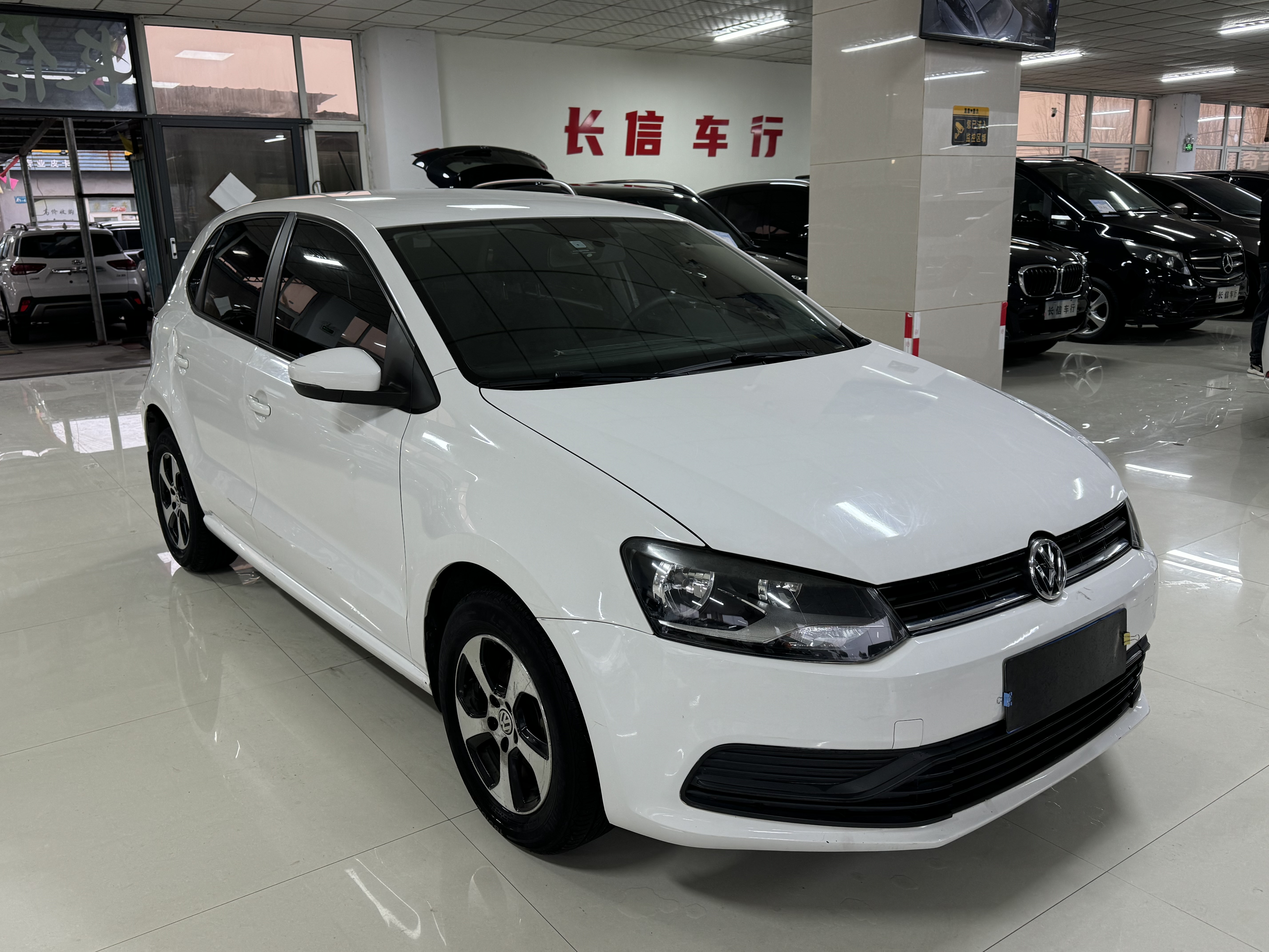 Polo 2017 #2 Polo 2017 car image #2