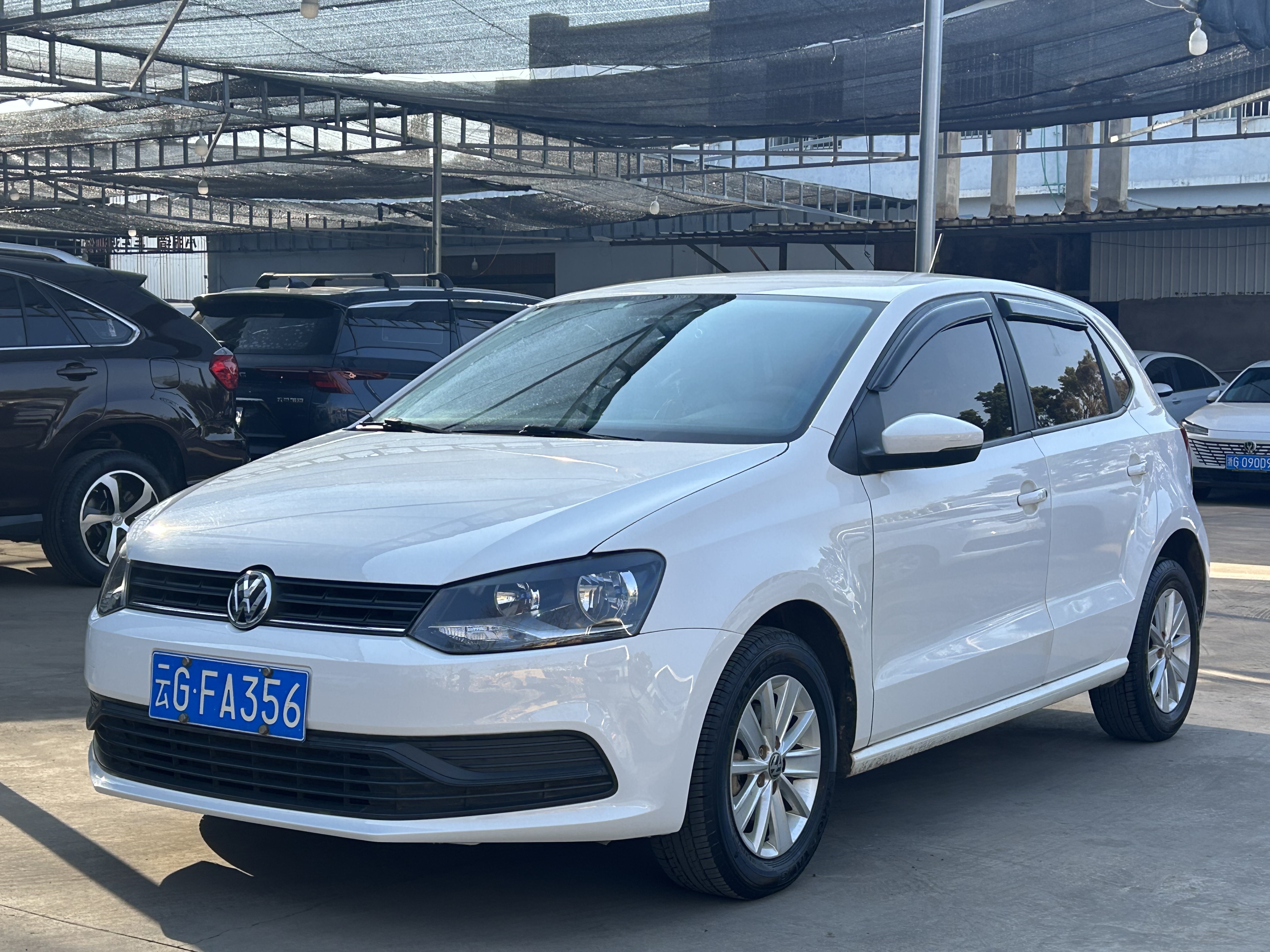 Polo 2016 car image #2