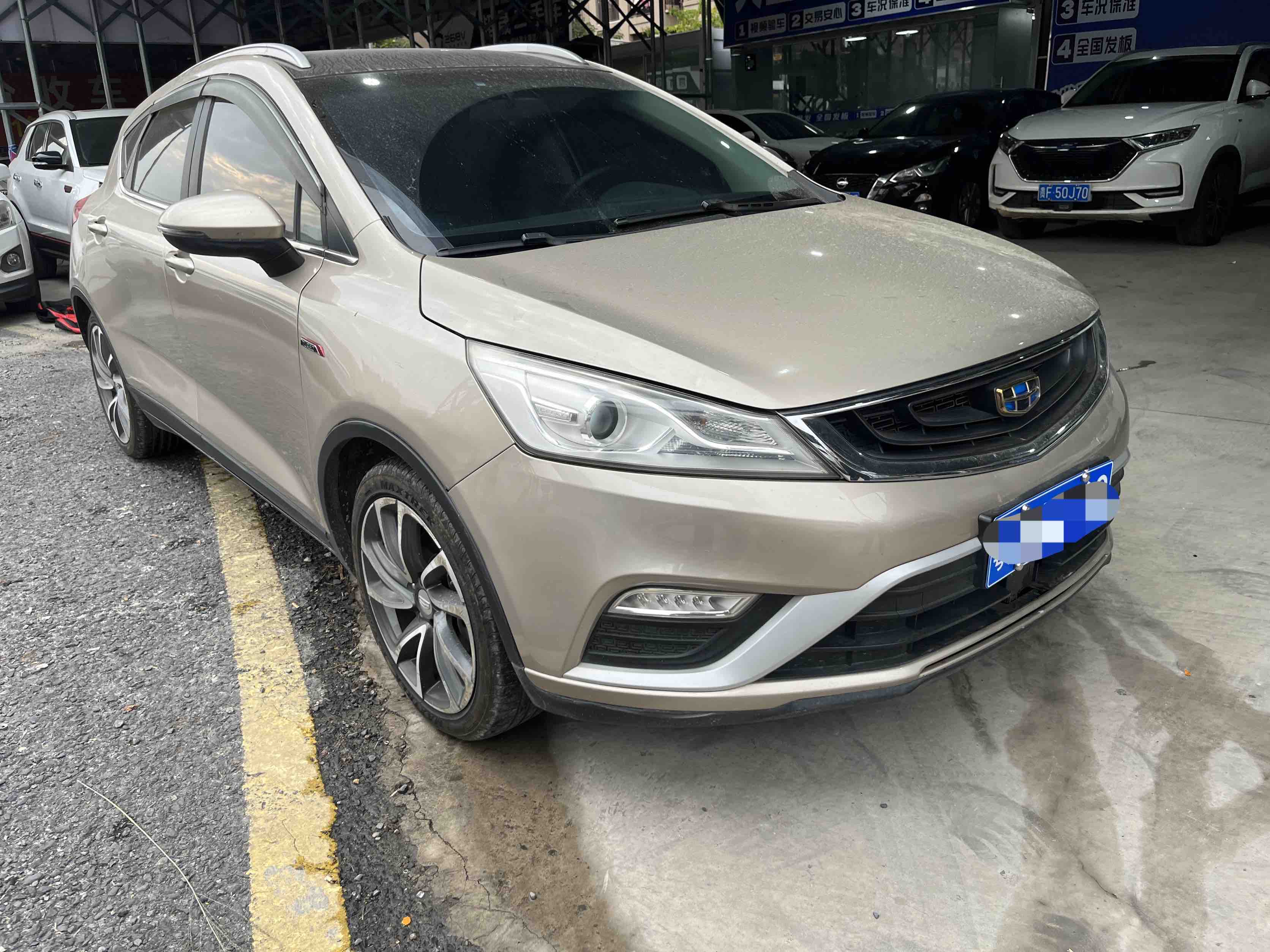 GEELY Emgrand GS 2016 car image #2