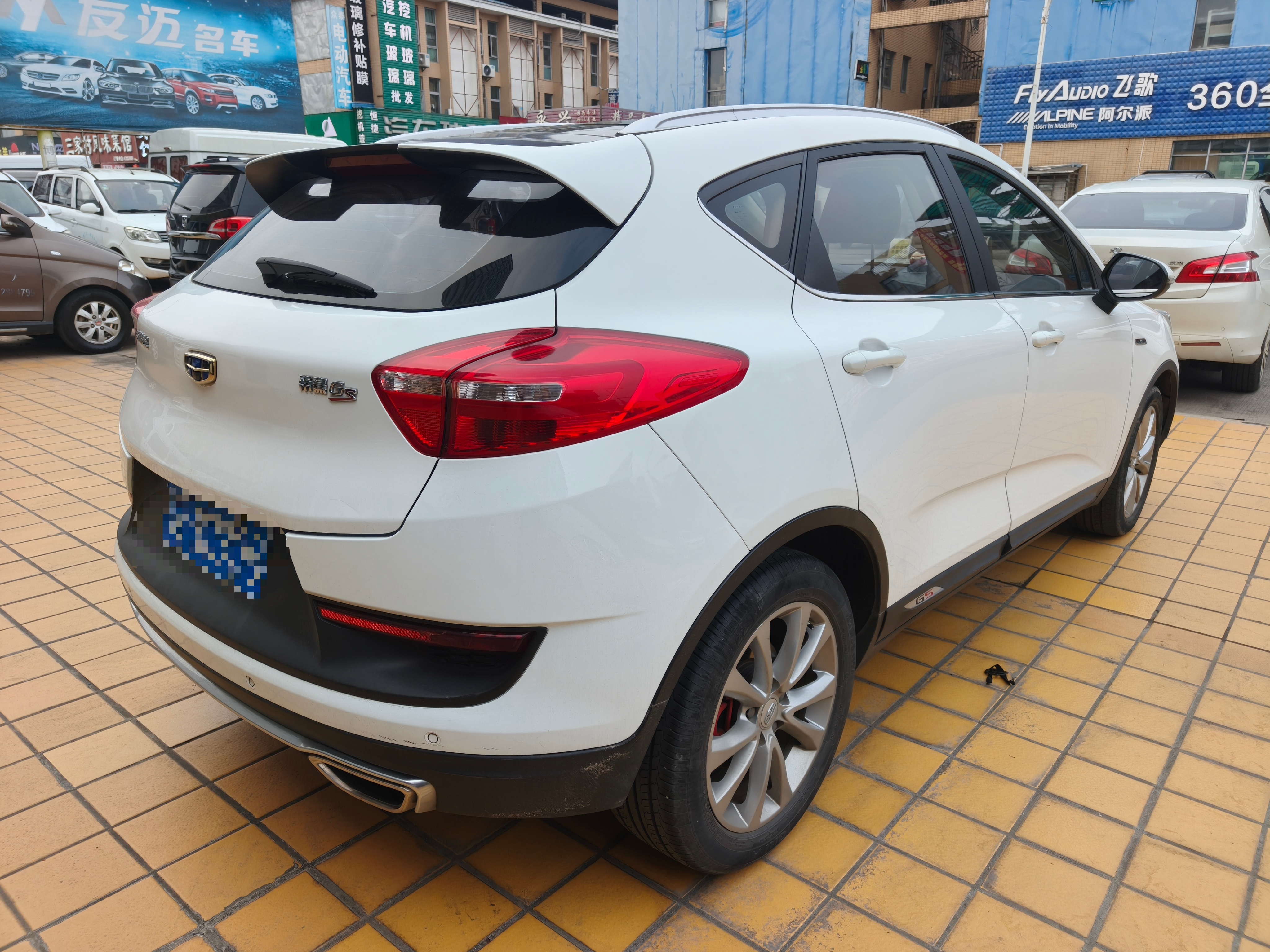 GEELY Emgrand GS 2017 #2 GEELY Emgrand GS 2017 car image #2