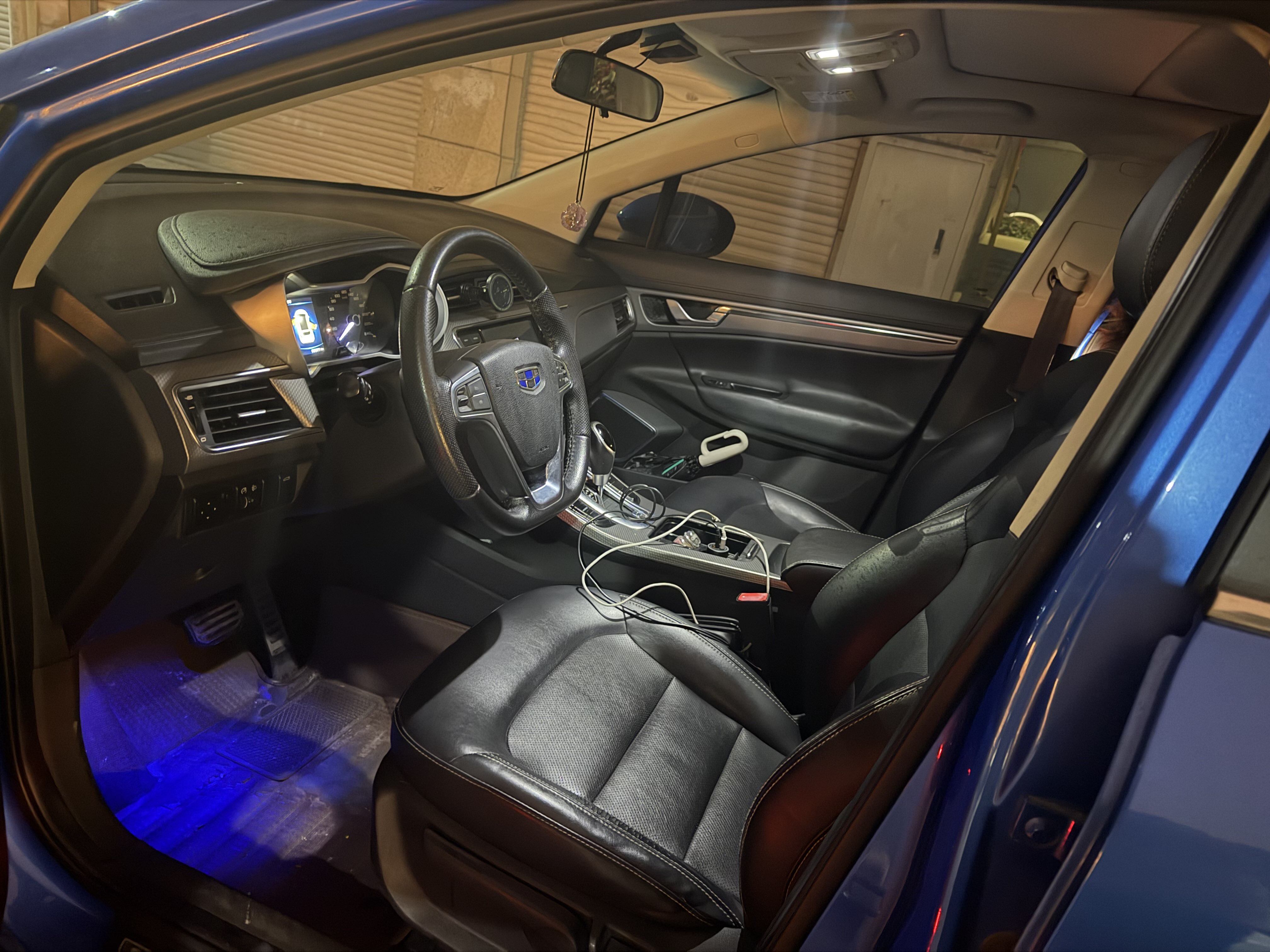 GEELY Emgrand GS 2017 immagine di auto #2