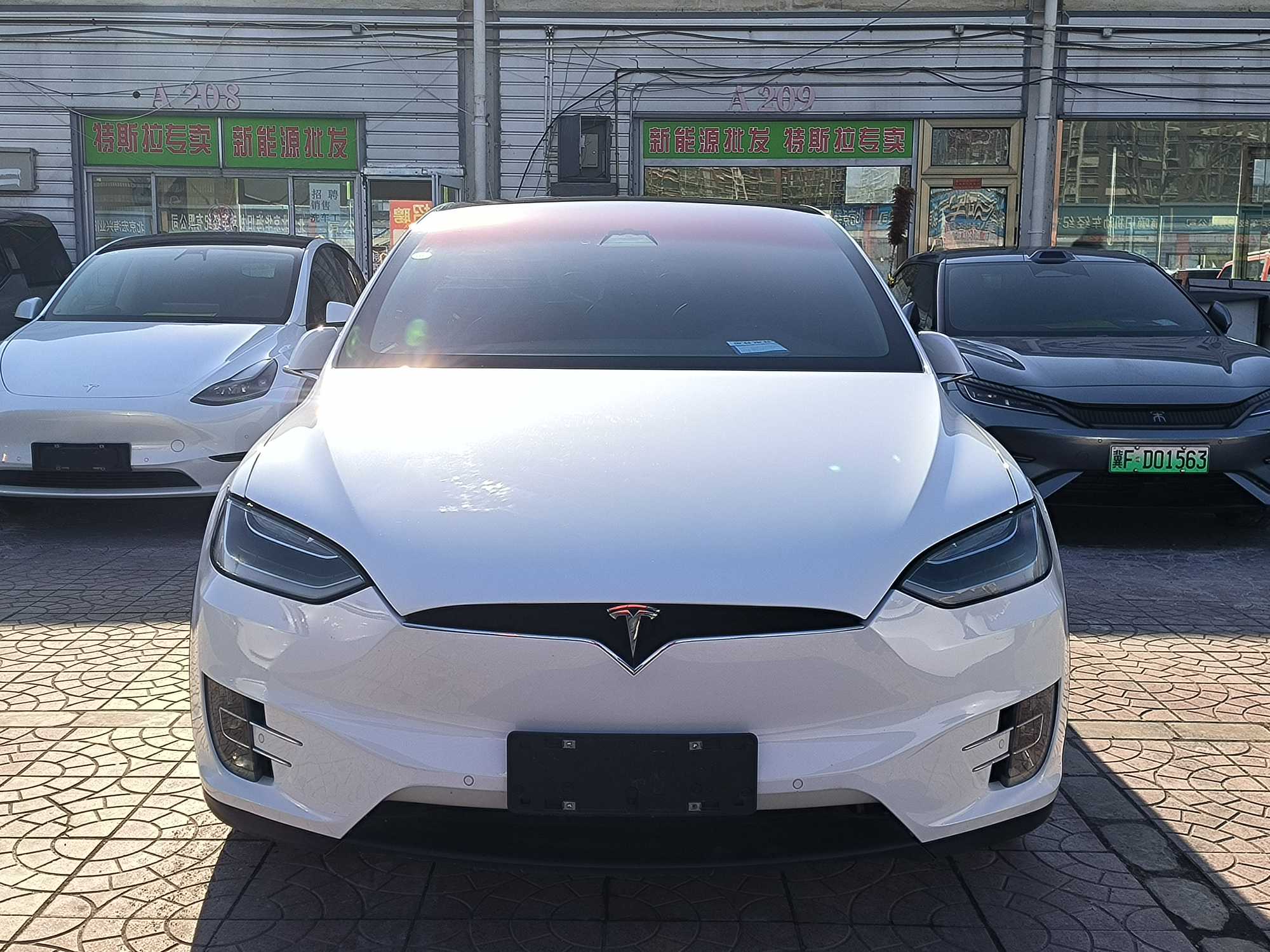 特斯拉 Model X 2016 汽车图片 #2