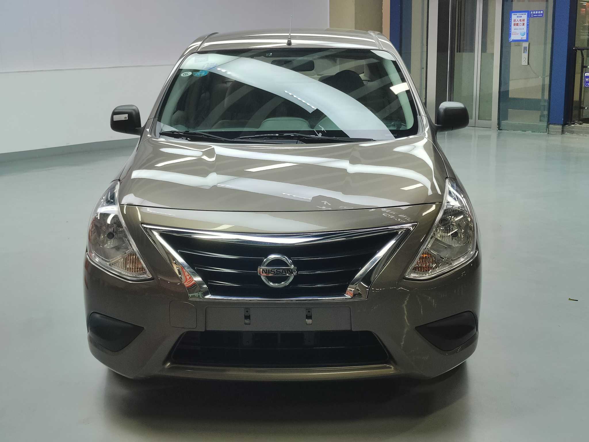 Nissan Sunny 2016 #2 Nissan Sunny 2016 car image #2
