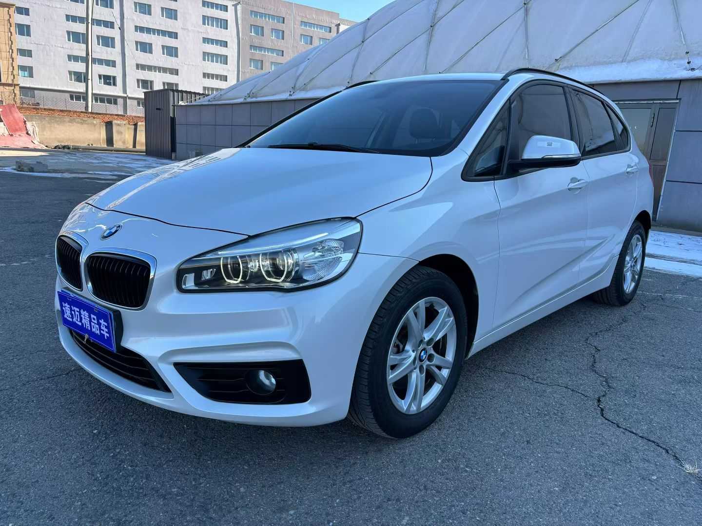 BMW 2 Series Tourer 2018 car image #2