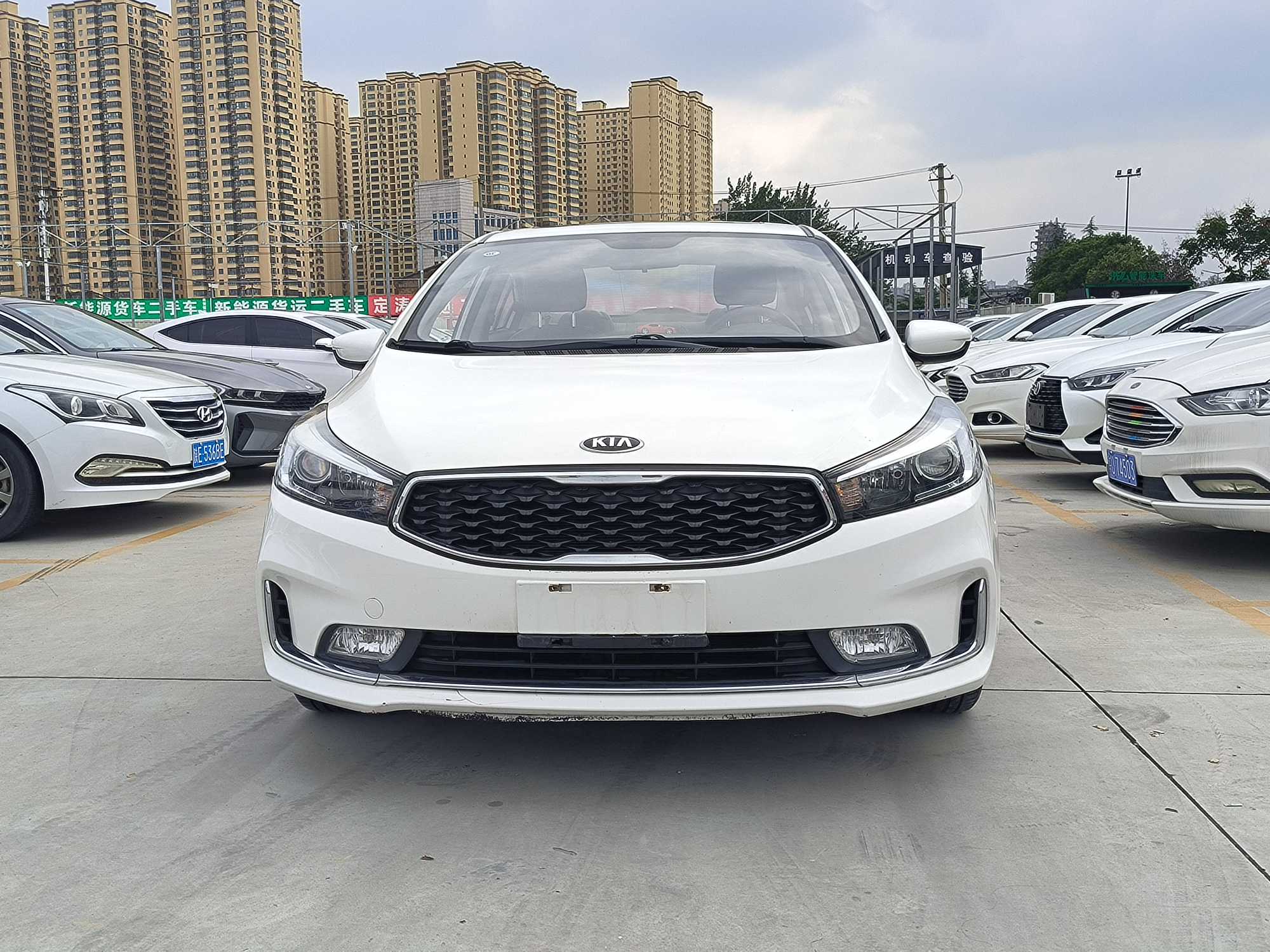 Kia K3 2018 #2 Kia K3 2018 car image #2