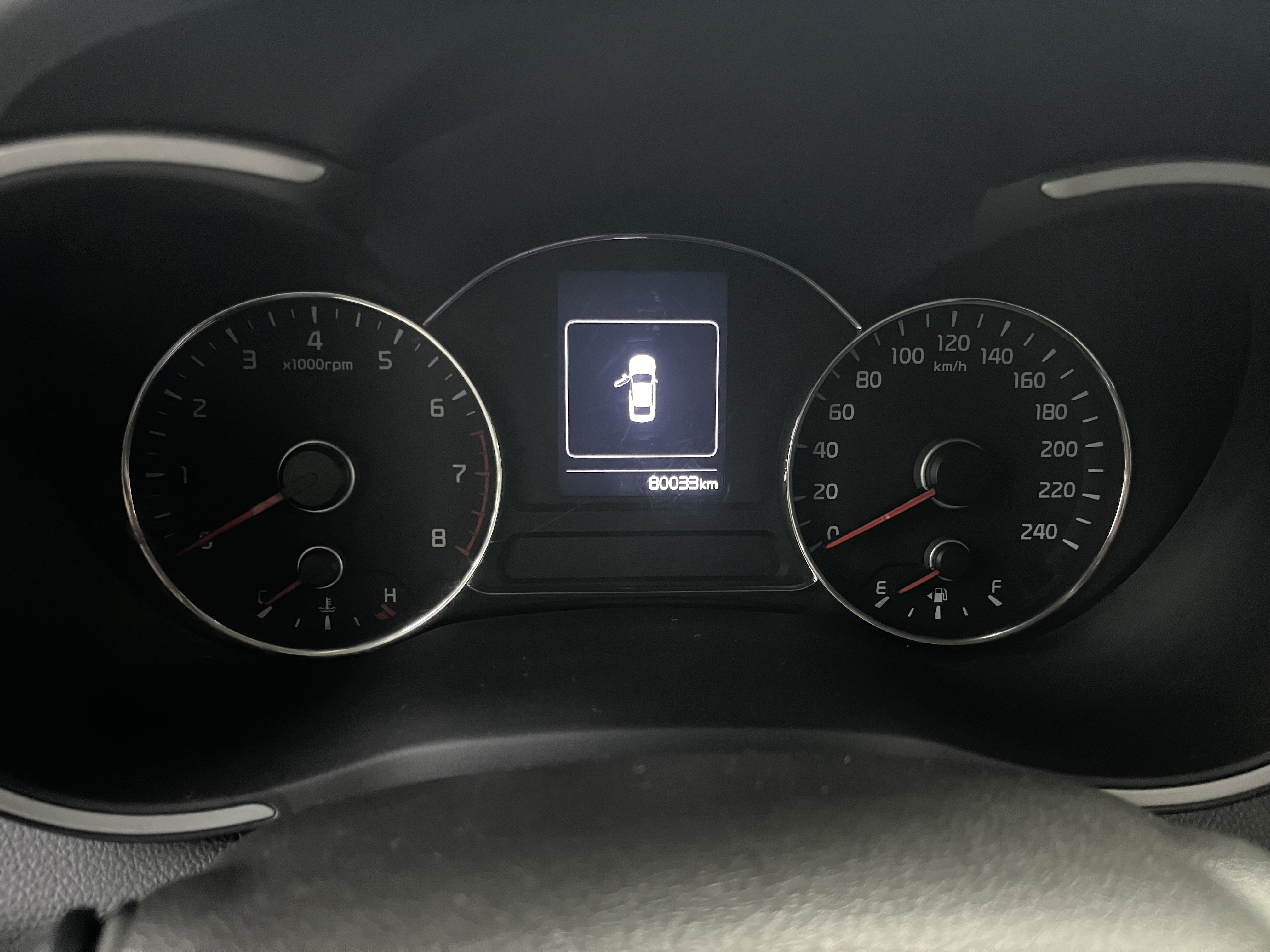 Kia K3 2018 car image #2