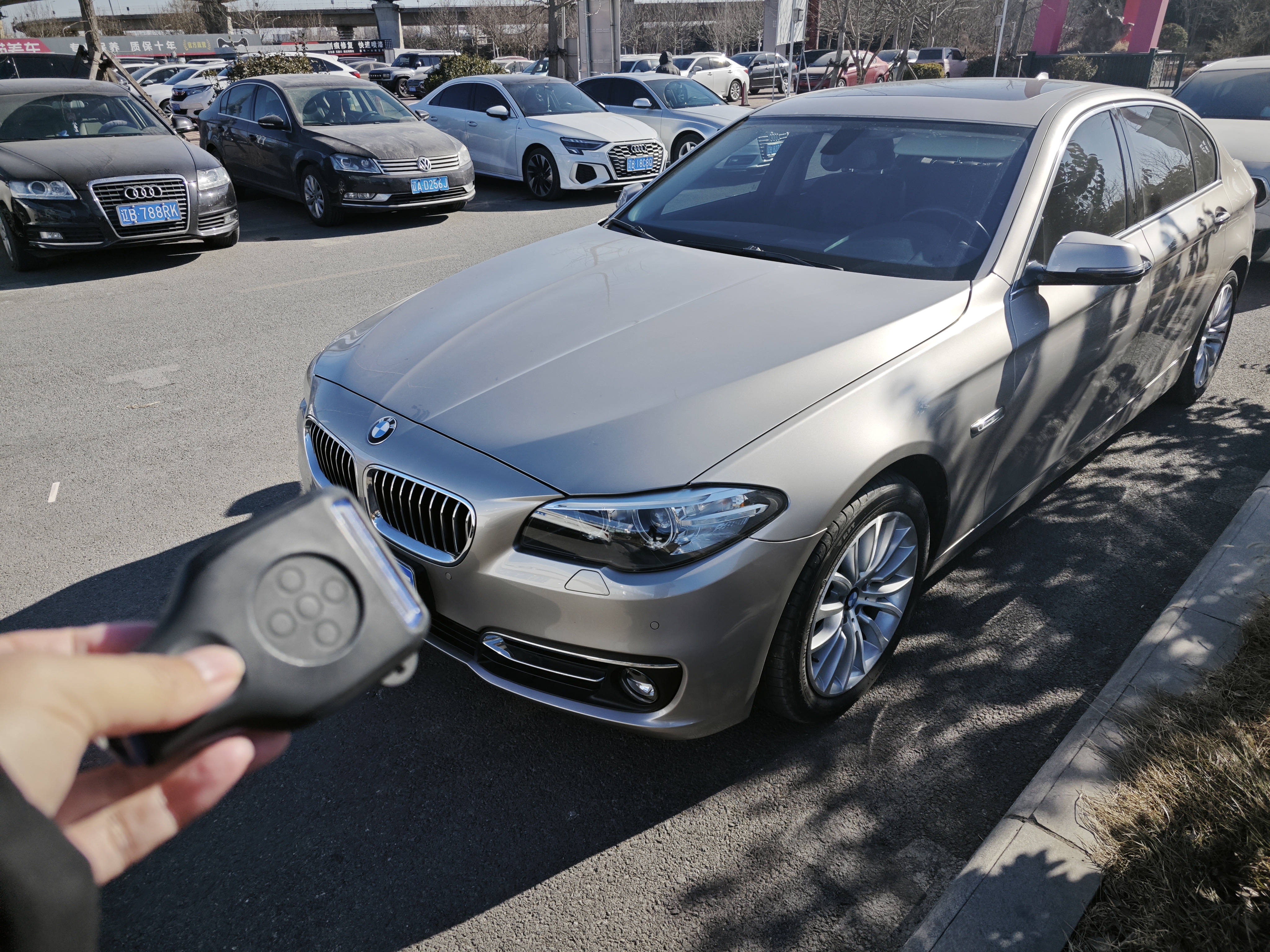 BMW 5 Series 2016 #2 BMW 5 Series 2016 car image #2
