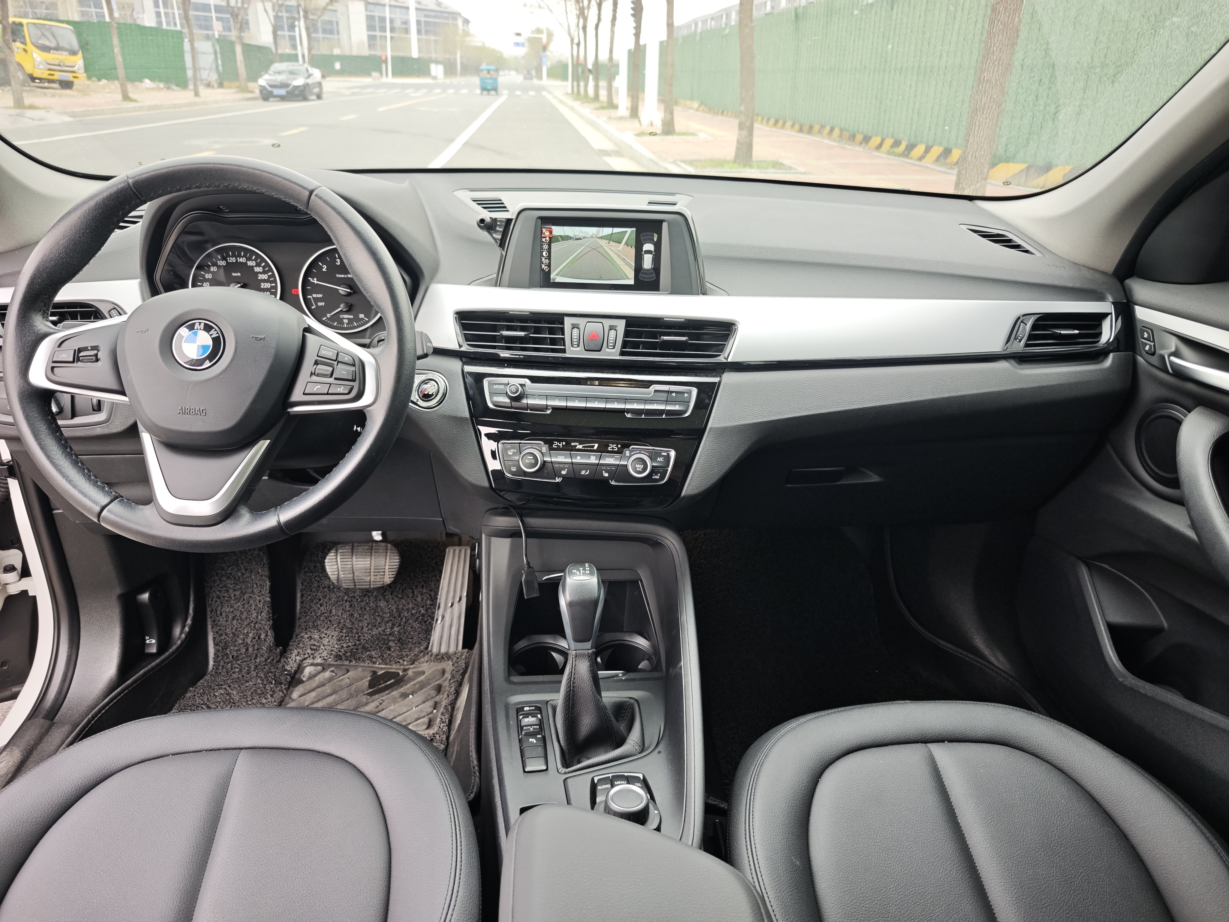 BMW X1 2017 #2 BMW X1 2017 car image #2